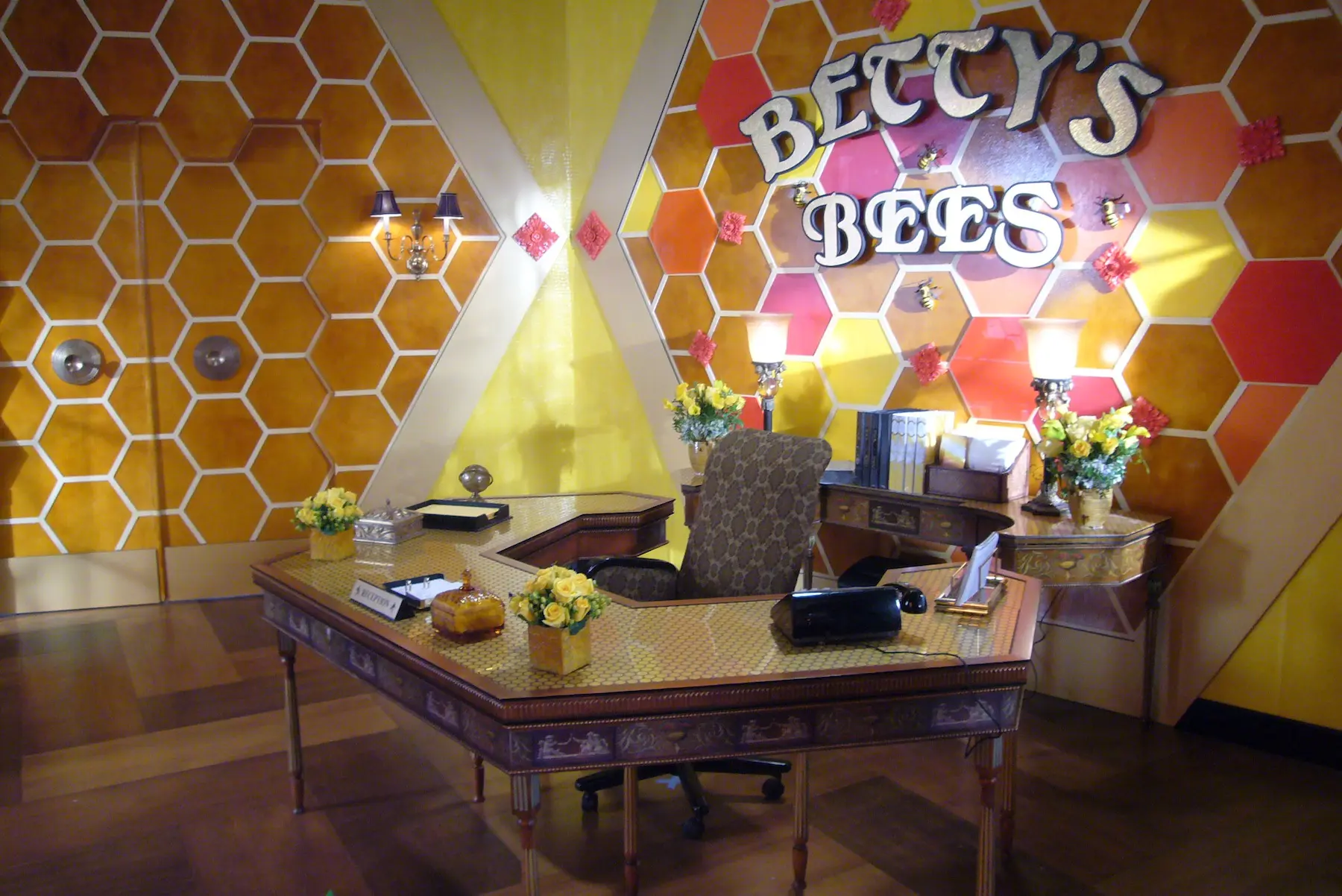 Betty's Bees office interior design